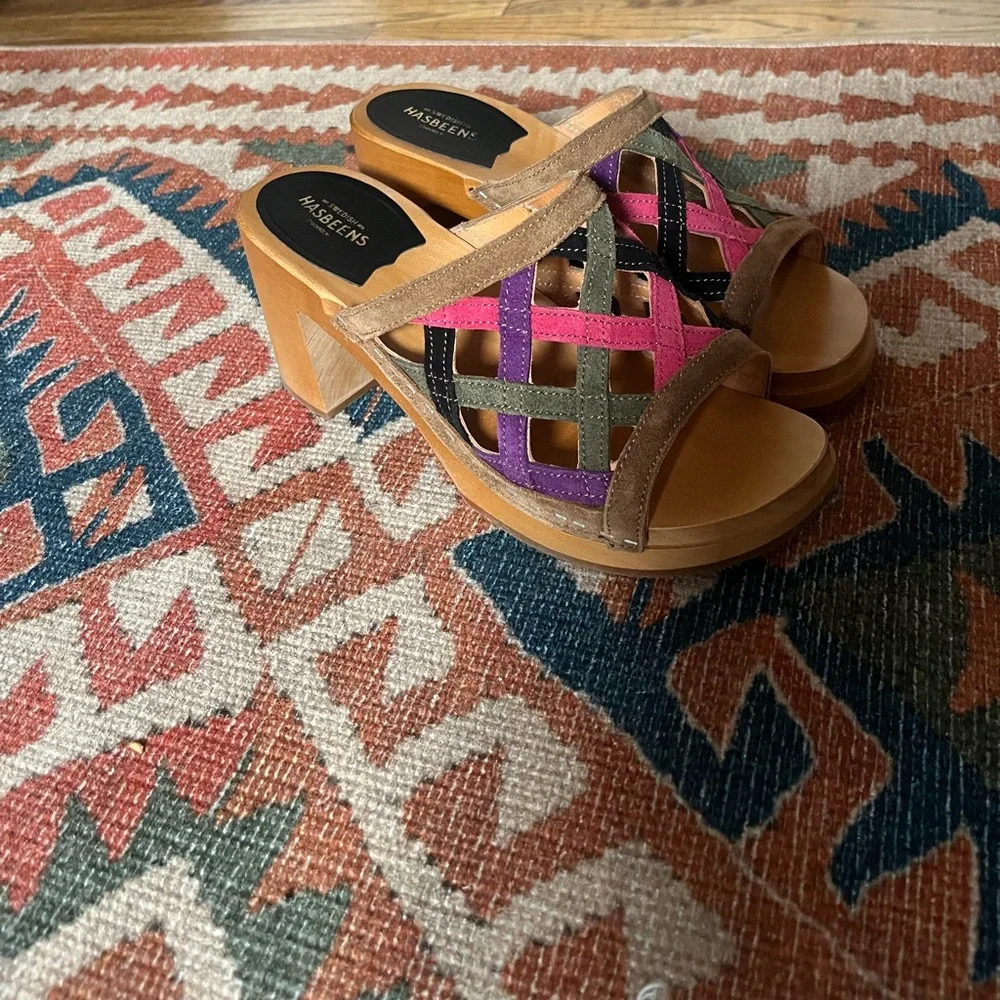 Brand New Swedish Hasbeens Basket Mule Sandal, size 9 - Picture 3 of 5